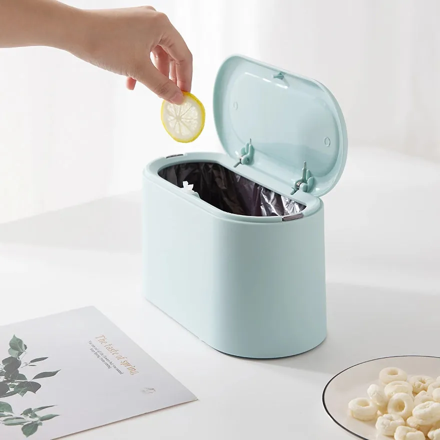 Compact Desktop Trash Bin with Automatic Pop-up Lid