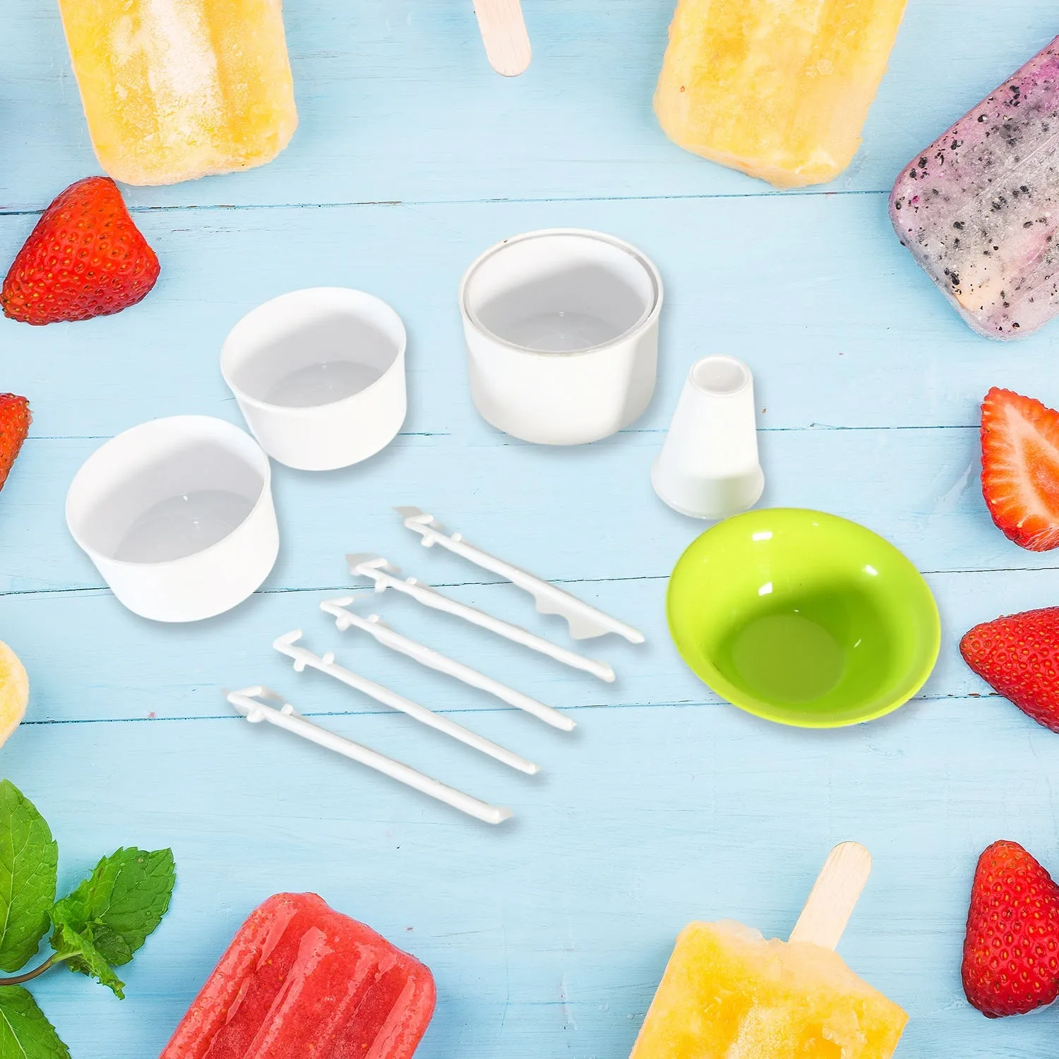 Miracle Small PlasticIce Gola Maker Ice snowmaker Machine | Ice Crusher | Indoor Outdoor Manual With Steel Blade & Anti slip Grip (1 Pc)